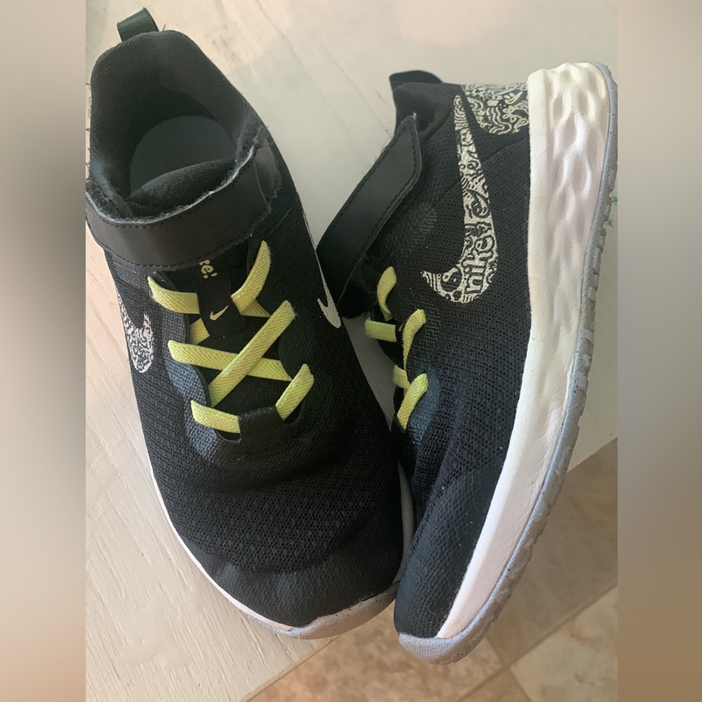 Boys Nike shoes